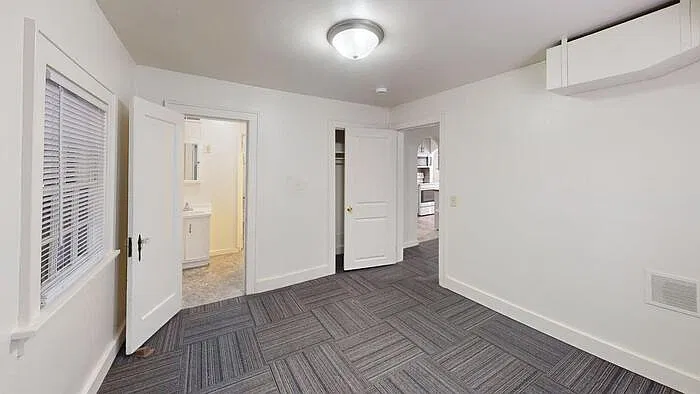 2 bed, 1.0 bath, $1,299 — Photo 3