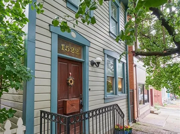 1522 Monterey St, Pittsburgh, PA 15212