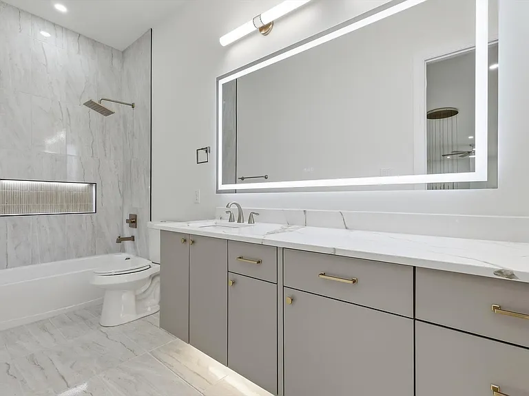3135 Walnut Hill Ln — Photo 30