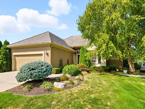 14388 S Cody St, Olathe, KS 66062
