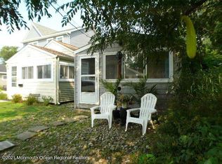 106 6th Ave, Spring Lake, NJ 07762