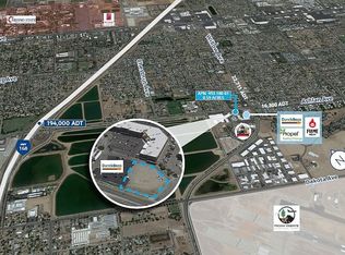 4940 E Ashlan Ave, Fresno, CA 93726