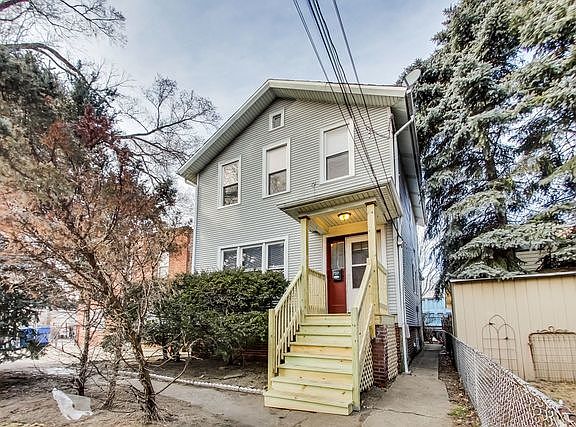 2nd image of 5318 N Bowmanville Ave