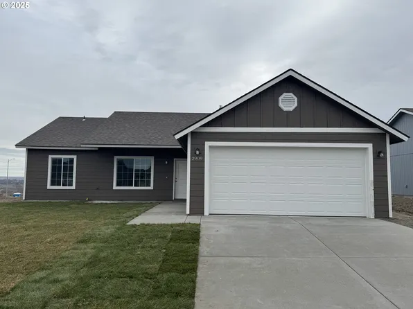2909 Grouse St, Umatilla, OR 97882