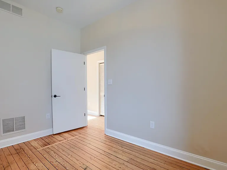 217 W Lemon St #1 — Photo 7