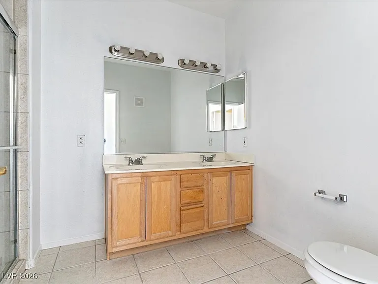 8725 W Flamingo Rd #235 — Photo 15