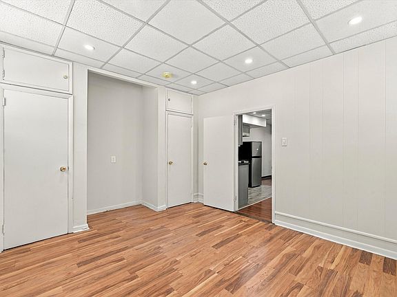 3rd image of 2951 S 15th St #1