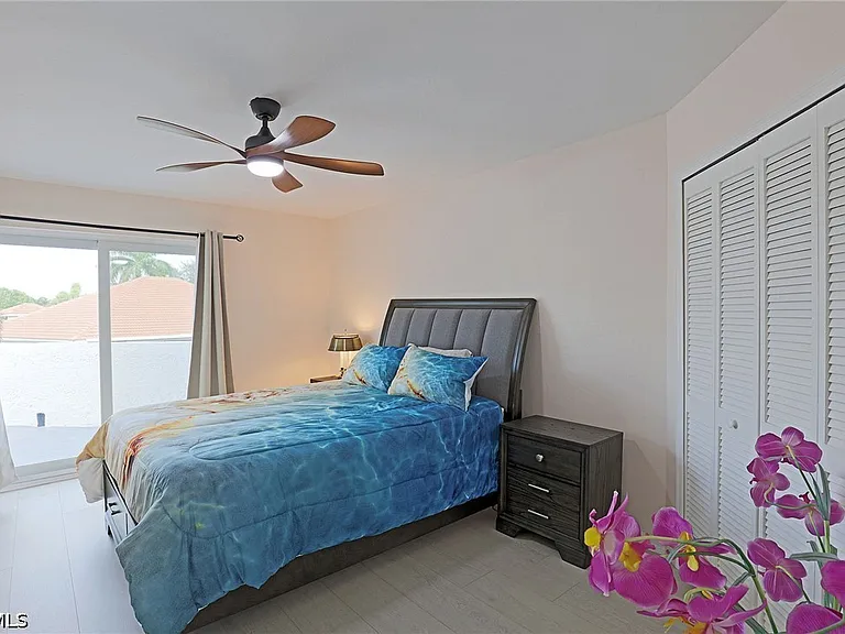 11921 Seabreeze Cove Ln #208 — Photo 10