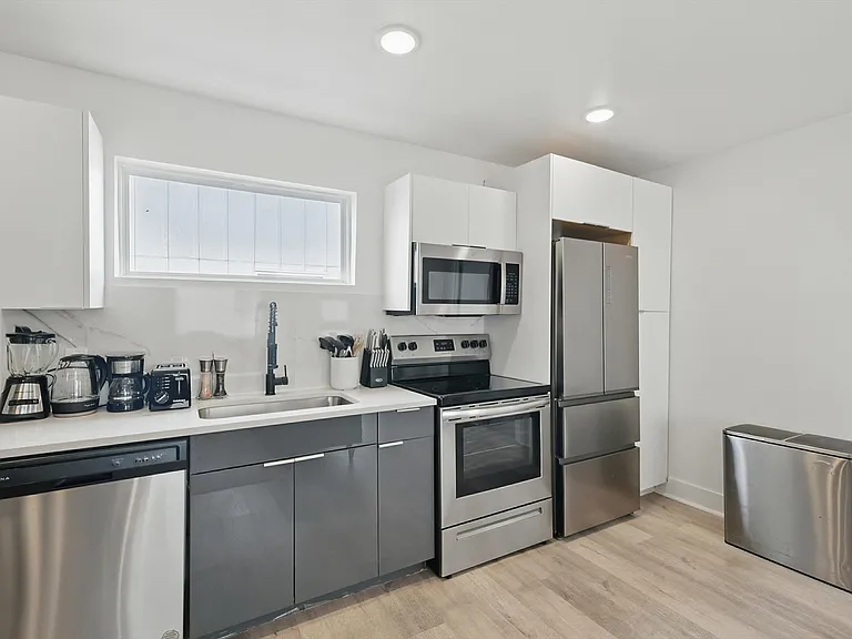 4416 San Jacinto St #102 — Photo 12