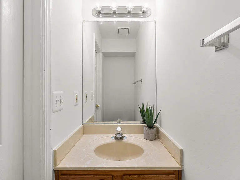 8615 Andrew Ellicott Ct — Photo 10