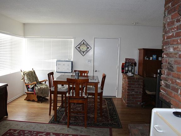4th image of 12963 California St