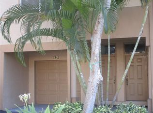 629 Arbor Lake Ln #629, Tampa, FL 33602
