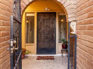 6408 N Val Dosta Dr, Tucson, AZ 85718