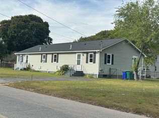 11-13 W Carpenter St, Attleboro, MA 02703