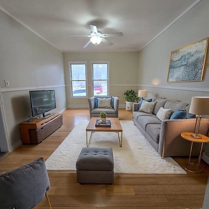 1st image of 10 Carrier St #1