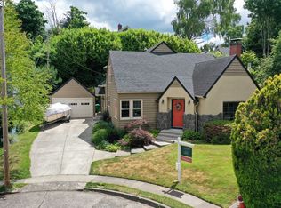 654 SE 52nd Ave, Portland, OR 97215
