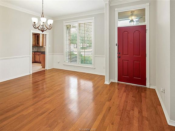5th image of 4415 Appleby Pl