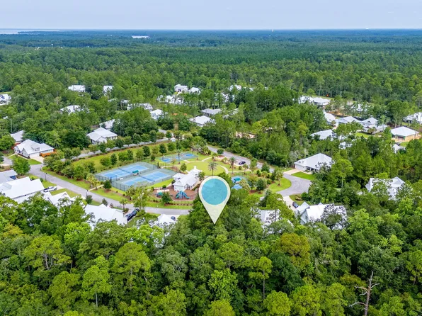 11 Sun Bear Cir, Freeport, FL 32439