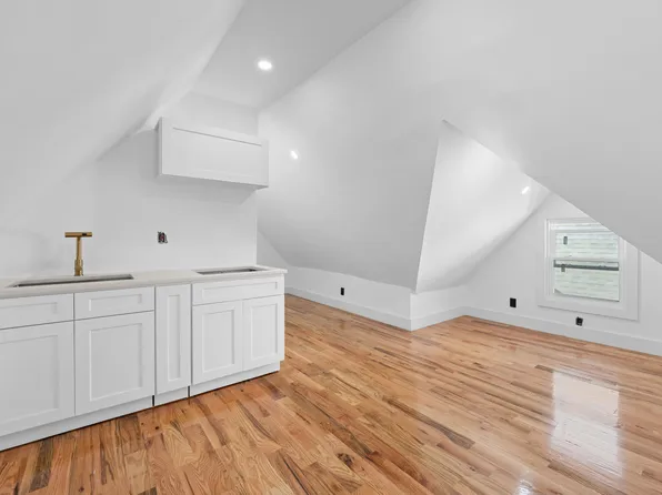 179-11 120th Avenue image 18 of 35