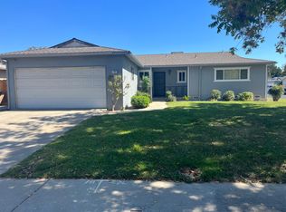 2397 Stanford Ave, Clovis, CA 93611