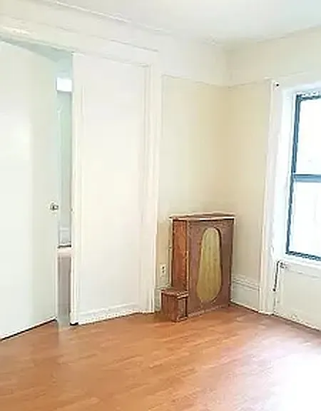 520 W 184th St #2 — Photo 4