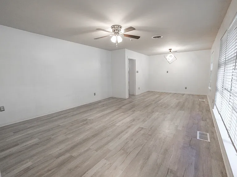 8301 Llano Ave — Photo 7