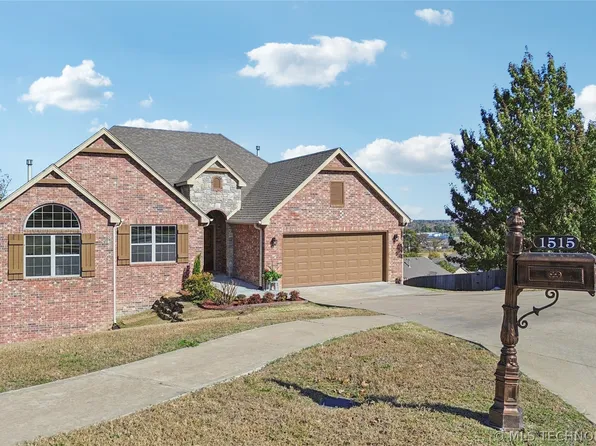 1515 Emily Cir, Sapulpa, OK 74066