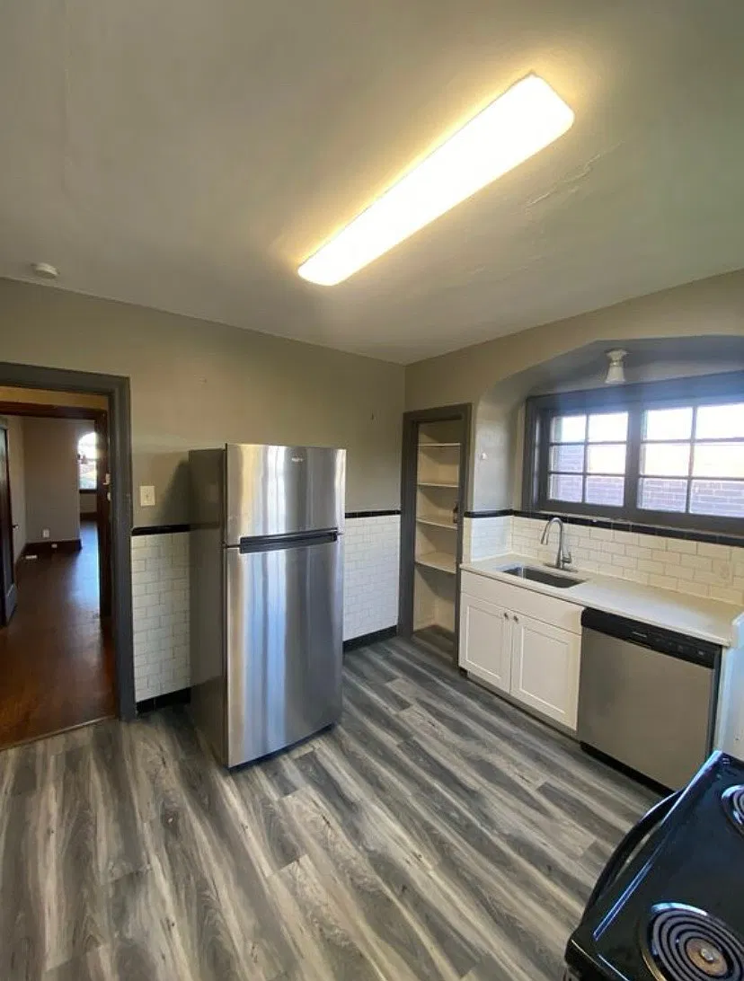 2 bed, 1192 sqft, $1,150 — Photo 3