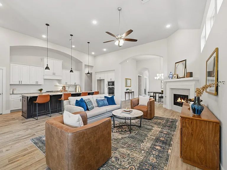 2714 Coastal Trl — Photo 11