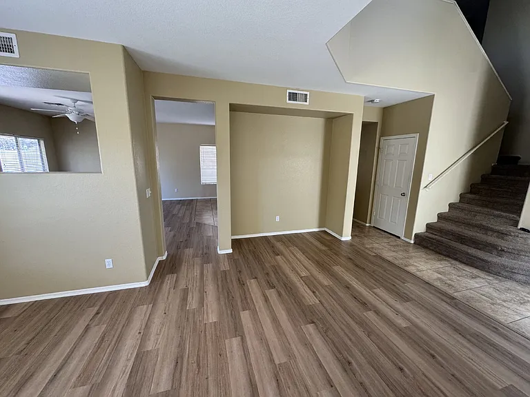 3543 W Steinbeck Ct — Photo 6