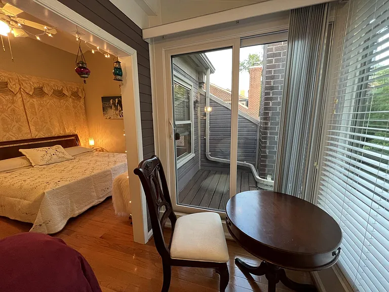 633 N Tazewell St #633 — Photo 8