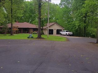 108 Oak Ridge Dr, Seneca, MO 64865