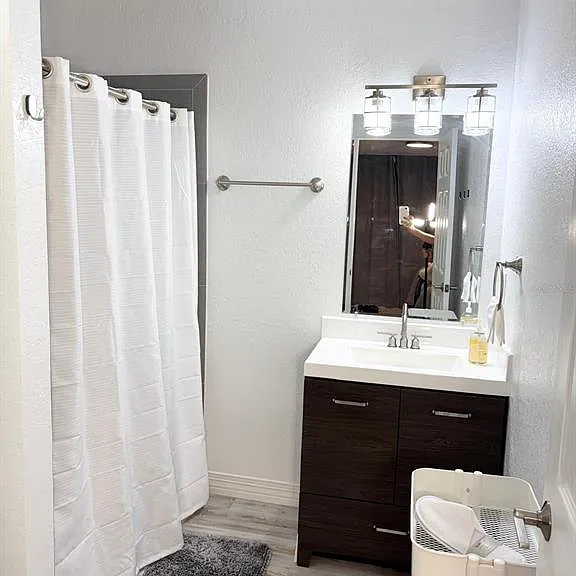 4714 W Lawn Ave — Photo 14