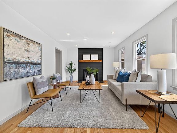 5th image of 919 Laredo Ct