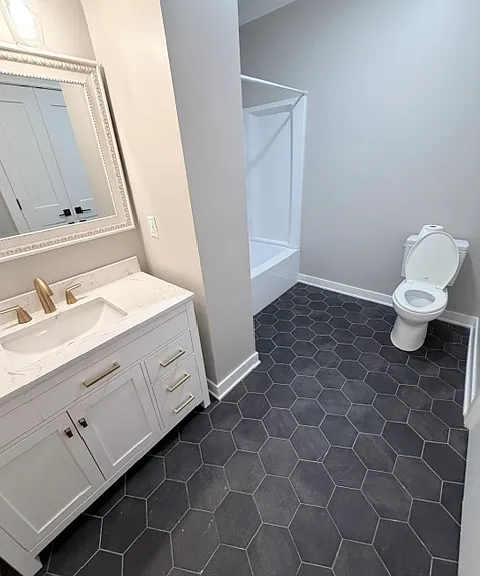 10531 Ontario Dr — Photo 8