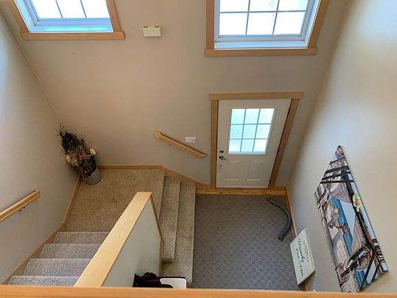 3rd image of 2214 Hanley Rd Unit D
