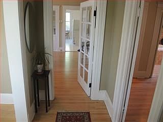 4th image of 322 N 19th St