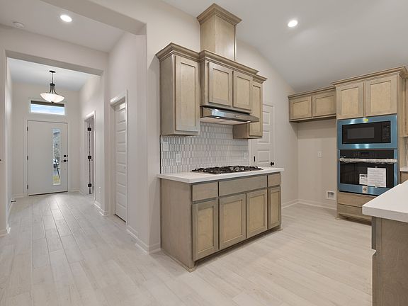5th image of 6005 White River Dr