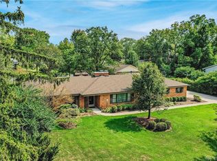 5620 Hugh Dr, Dayton, OH 45459