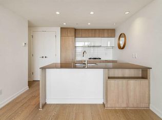 128 2nd St SW #1205, Calgary, AB T2P 0S7