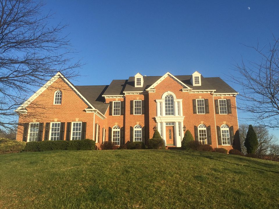 1st image of 22392 Belle Terra Dr