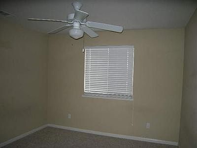 4th image of 10640 Siskiyou Ln