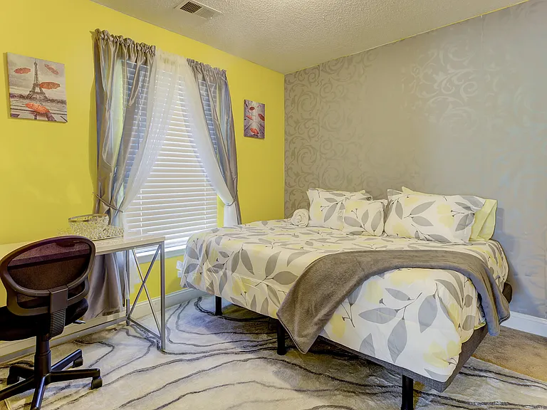 Laurel Leaf Ln — Photo 6