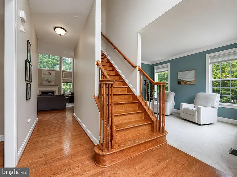 23017 Holloway Ct — Photo 5