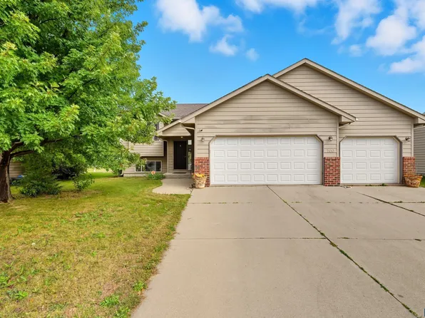 700 Laura St, Harrisburg, SD 57032