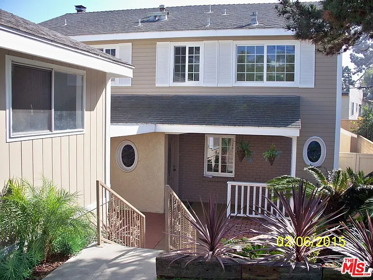 7830 W 83rd St — Photo 57