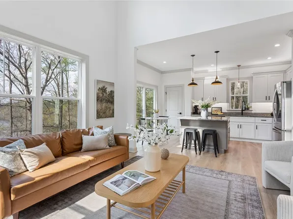 14490 Doctors Creek Rd, Lanexa, VA 23089