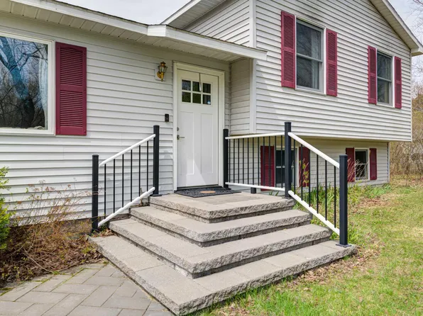 2575 Reily Ct, Traverse City, MI 49685