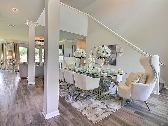 4th image of 7537 Scarlet Oak Dr