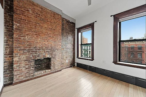 1st image of 2165 2nd Ave APT 4N